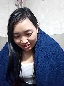 Snapshot of lia-coy chatting on February 8, 2026, 2:53 pm lia-coy online show from February 8, 2026, 2:53 pm