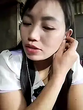 Snapshot of lia-coy chatting on February 25, 2026, 2:32 am lia-coy online show from February 25, 2026, 2:32 am