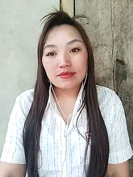 lia-coy online show from April 23, 2026, 4:24 am