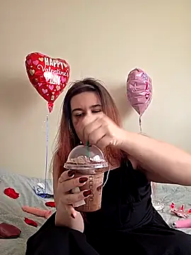 Ashlovescannabis online show from February 12, 2026, 5:19 pm