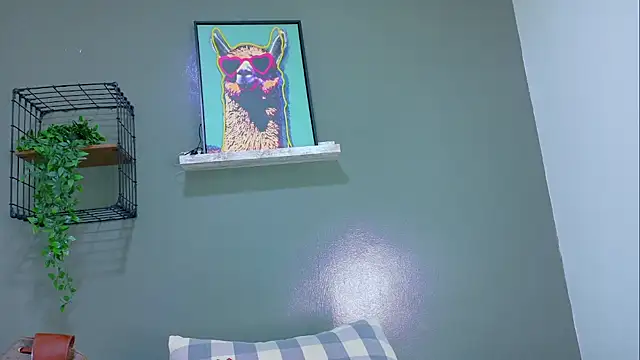 AmmyRouse   online show from April 13, 2026, 10:10 am