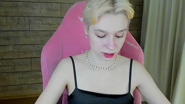 AgataGate online show from March 25, 2026, 4:29 am