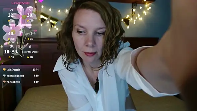 Snapshot of Daisy_Lovely chatting on May 6, 2026, 4:08 am Daisy Lovely online show from May 6, 2026, 4:08 am