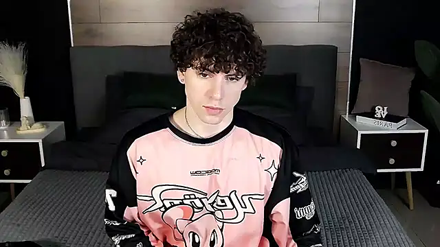 TylerGibson online show from March 4, 2026, 12:05 am