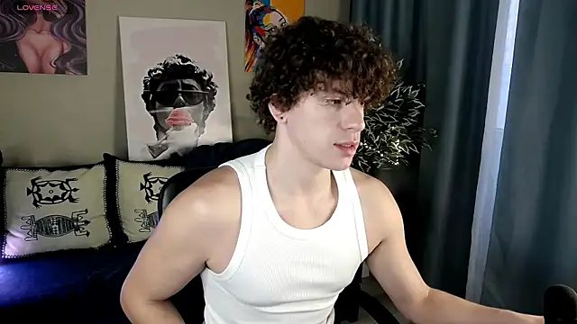 TylerGibson online show from April 22, 2026, 3:42 am