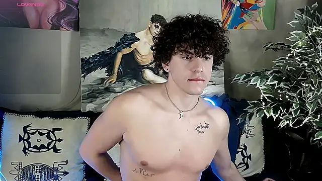 TylerGibson online show from April 23, 2026, 12:56 am