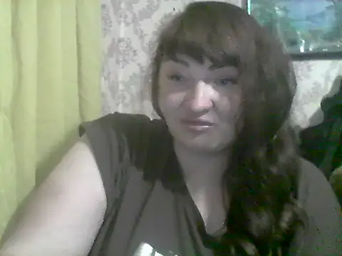 Snapshot of AllinaKis chatting on April 28, 2026, 9:31 pm AllinaKis online show from April 28, 2026, 9:31 pm