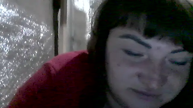Snapshot of AllinaKis chatting on May 11, 2026, 8:28 pm AllinaKis online show from May 11, 2026, 8:28 pm