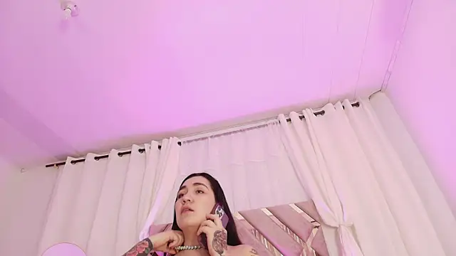 KathiaJenner online show from April 19, 2026, 6:10 pm