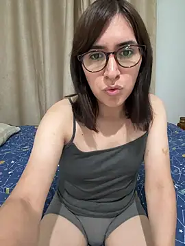 Snapshot of Eide-26 chatting on July 8, 2026, 3:22 am Eide-26 online show from July 8, 2026, 3:22 am