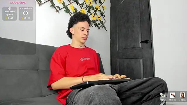 Maxxx bigcockx online show from May 28, 2026, 3:48 am