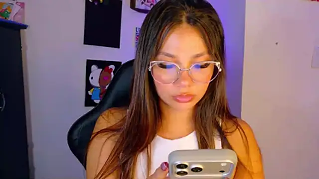 Snapshot of Wendy_Mills_ chatting on March 12, 2026, 12:28 am Wendy Mills online show from March 12, 2026, 12:28 am