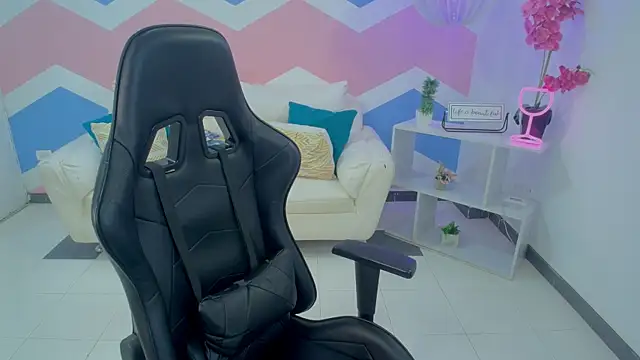 mayli marie online show from March 29, 2026, 11:16 pm