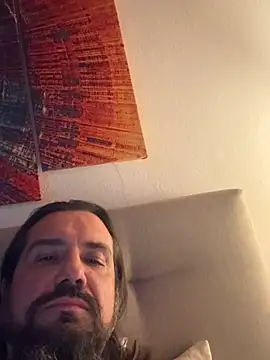 Snapshot of Filou-76 chatting on June 9, 2026, 6:47 am Filou-76 online show from June 9, 2026, 6:47 am