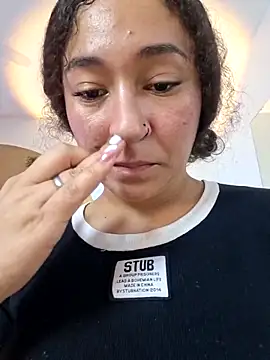 Dany Moon  online show from April 19, 2026, 6:10 pm