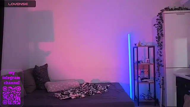 PetralPrime online show from April 21, 2026, 9:06 pm