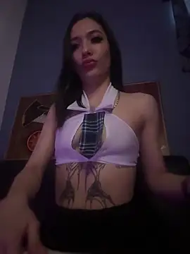 MamiSoft420 online show from April 8, 2026, 1:44 pm