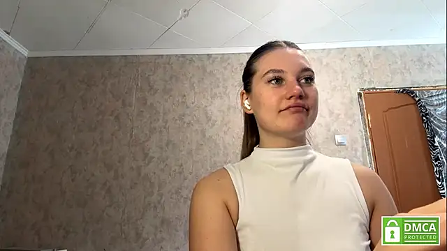 Jolievic online show from March 9, 2026, 10:19 am