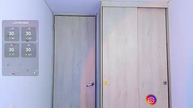 Hurremcan  online show from March 30, 2026, 3:13 pm