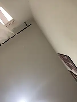 JuliaaVega online show from April 22, 2026, 11:45 am