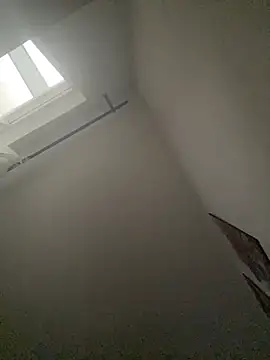 JuliaaVega online show from April 24, 2026, 11:45 am