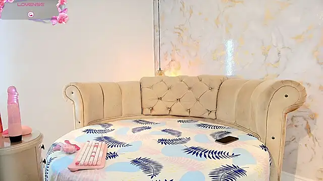 tifanibrown online show from February 9, 2026, 1:15 pm