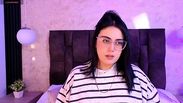 Snapshot of vicky_grey chatting on July 23, 2026, 3:43 pm vicky grey online show from July 23, 2026, 3:43 pm