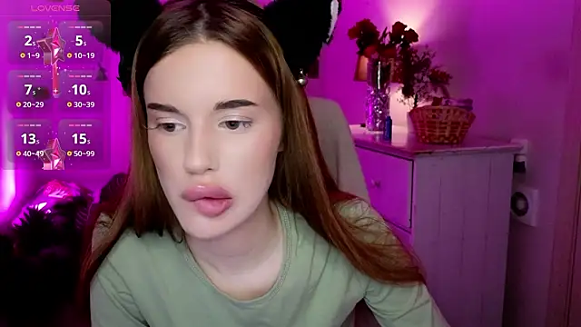 Anna Lumina online show from March 21, 2026, 8:45 pm