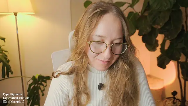 Scarlett NoirMuse online show from February 27, 2026, 2:22 am