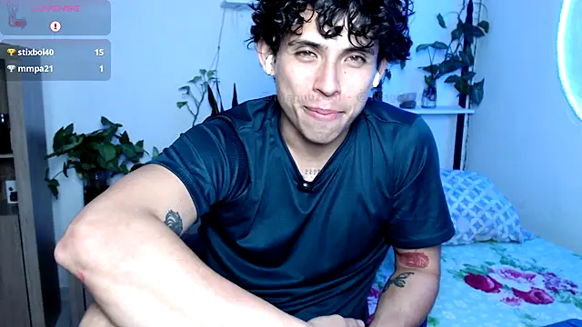 Magnuz Col online show from April 21, 2026, 2:51 am