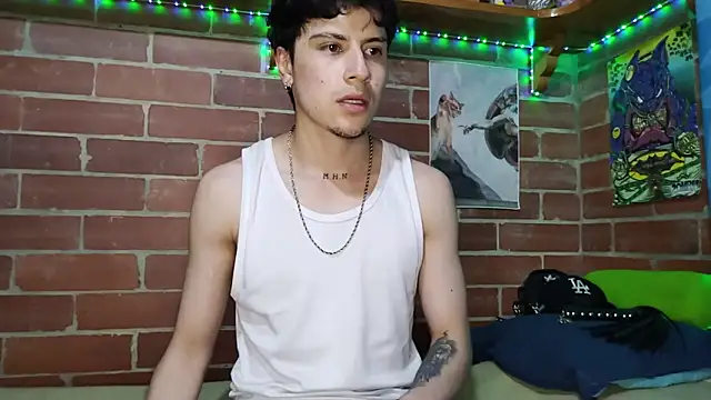 PaulDamico online show from April 18, 2026, 11:49 pm