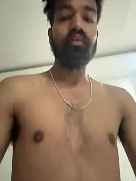 priyansh92924 online show from March 25, 2026, 12:27 am