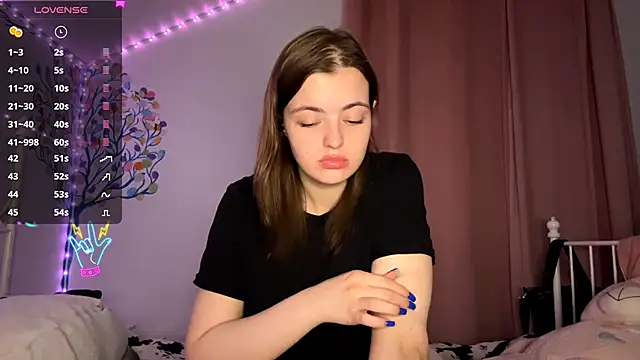 MistressBabe online show from April 28, 2026, 4:45 pm