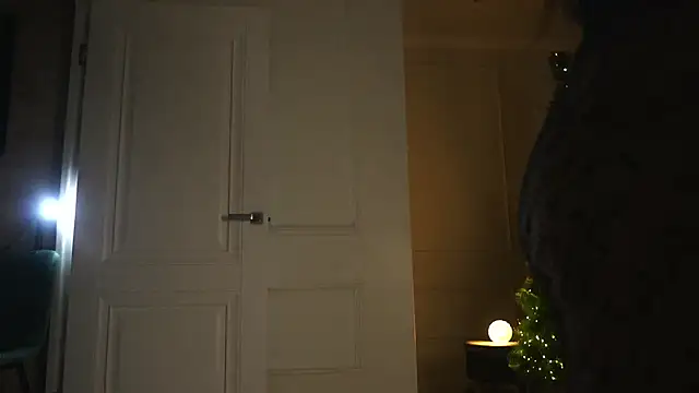 Ilona Hariss online show from March 11, 2026, 4:13 pm