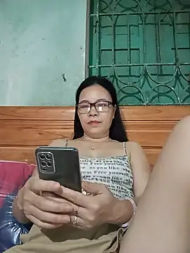 Snapshot of Nuna_689 chatting on July 30, 2026, 3:11 pm Nuna 689 online show from July 30, 2026, 3:11 pm