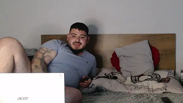 HiddendesireXO01 online show from March 6, 2026, 8:16 pm