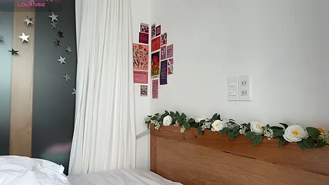 cutiemari online show from August 8, 2026, 5:09 am