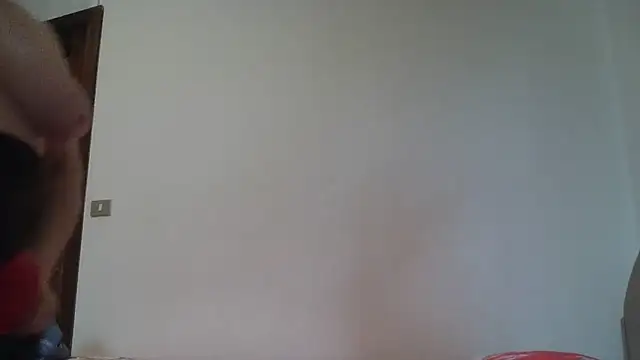 Snapshot of Miasexmilf chatting on May 29, 2026, 4:43 am Miasexmilf online show from May 29, 2026, 4:43 am