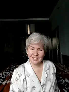 AvaSwan5354 online show from April 4, 2026, 9:29 am