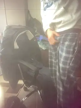 Snapshot of yulistar33 chatting on January 19, 2026, 10:52 am yulistar33 online show from January 19, 2026, 10:52 am