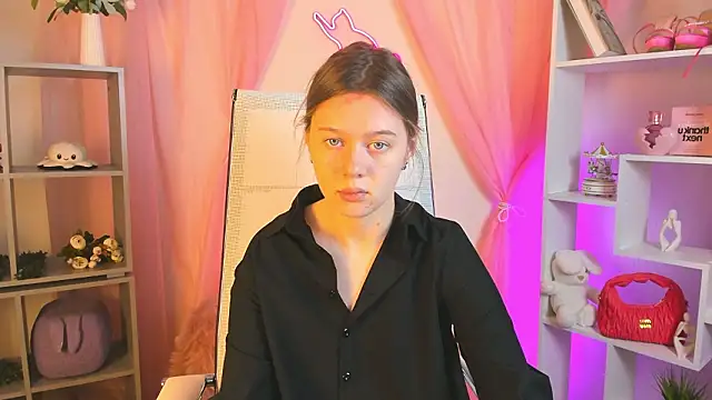 CelestineMauriac online show from February 28, 2026, 12:28 pm