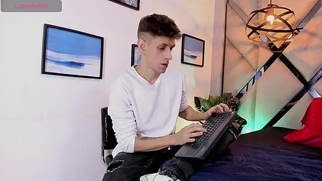 Jasper  jones online show from February 11, 2026, 1:49 pm