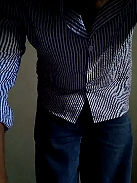 Ryzca online show from April 15, 2026, 4:58 pm