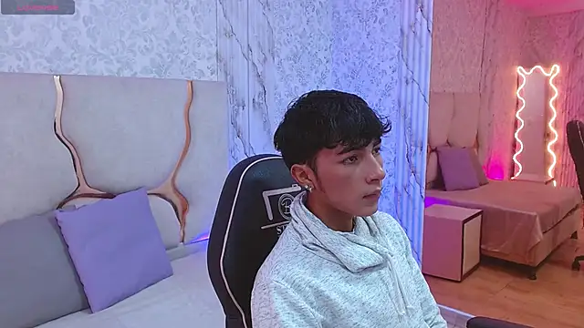 osamu tay online show from March 21, 2026, 3:22 am