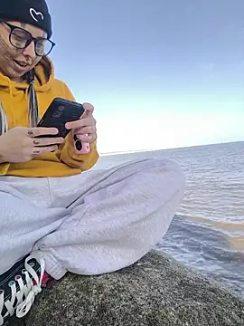 ThatAltGirl online show from March 3, 2026, 3:29 pm