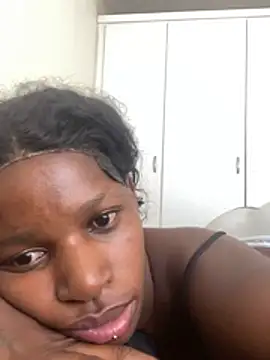 PrimaDonnaxx online show from February 8, 2026, 10:07 am