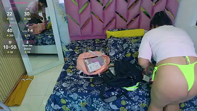 Snapshot of Rizantella chatting on June 2, 2026, 2:35 am Rizantella online show from June 2, 2026, 2:35 am