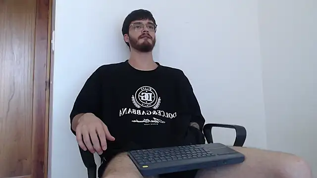 joseh0se online show from April 18, 2026, 8:53 pm