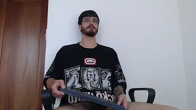 joseh0se online show from April 19, 2026, 1:43 pm