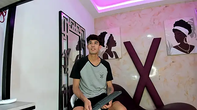 PRETTY COCK1 online show from February 2, 2026, 7:29 am